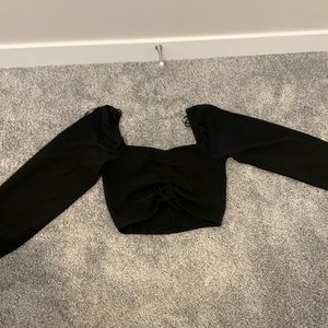 Long sleeve crop top